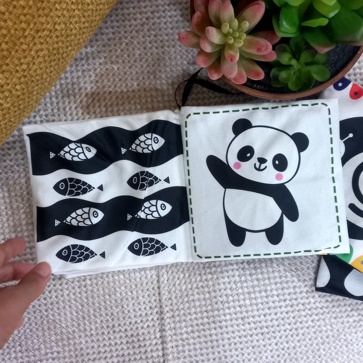 کتاب پارچه ای سیاه سفید نوزاد